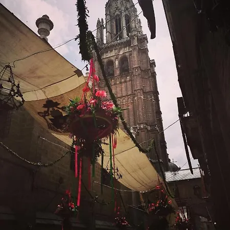 Casa Armas A, En Zocodover, Casco Historico شقة