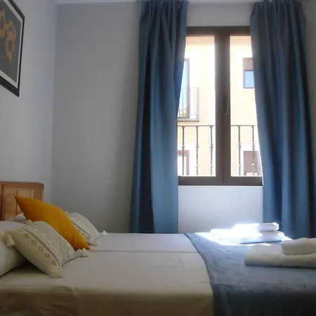 Casa Armas A, En Zocodover, Casco Historico *