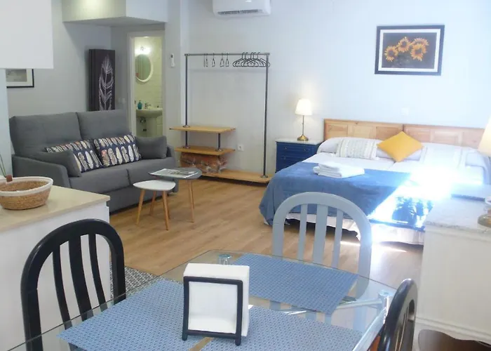 Casa Armas A, En Zocodover, Casco Historico * 톨레도